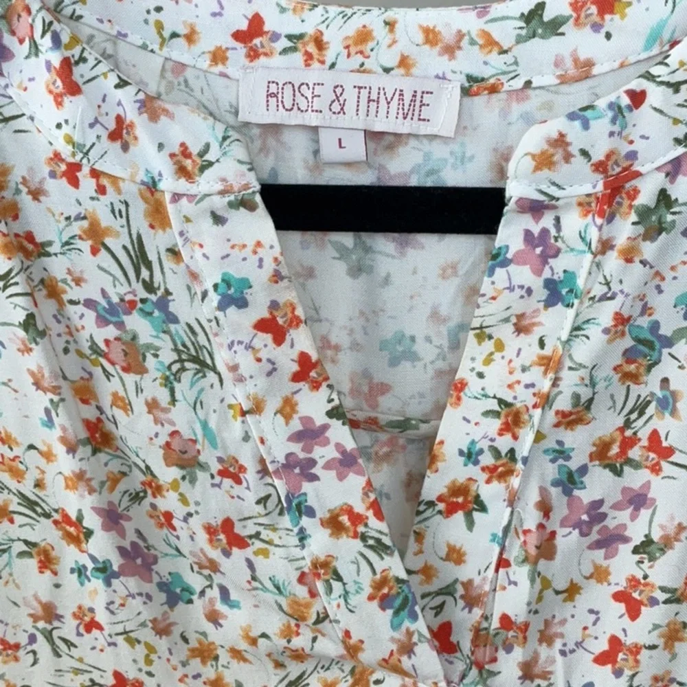 Rose & Thyme Floral Top - Picture 4 of 12